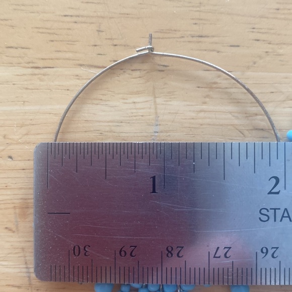 Turquoise colored beaded hoop earrings. Very lightweight - Picture 5 of 6